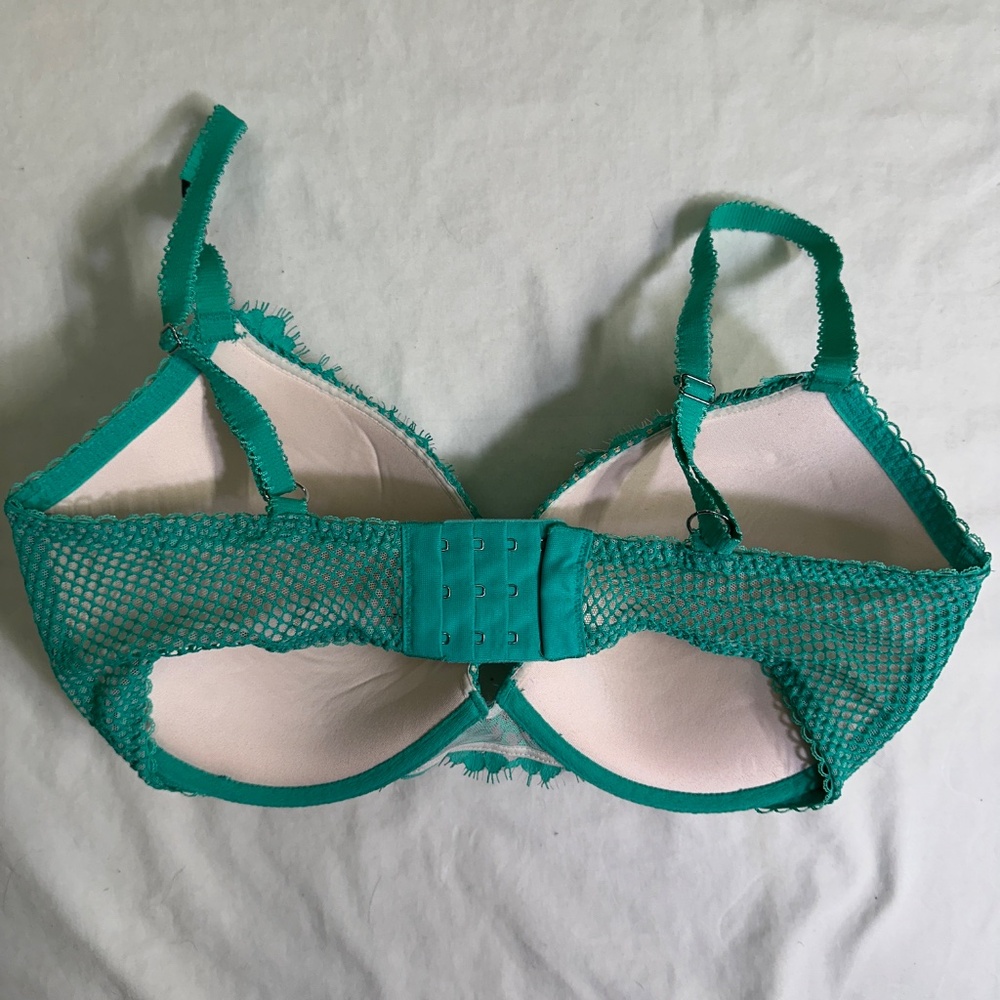 NWT Victoria's Secret Dream Angel Teal/Ivory Lace Push Up Bra 34DDD - Picture 2 of 3